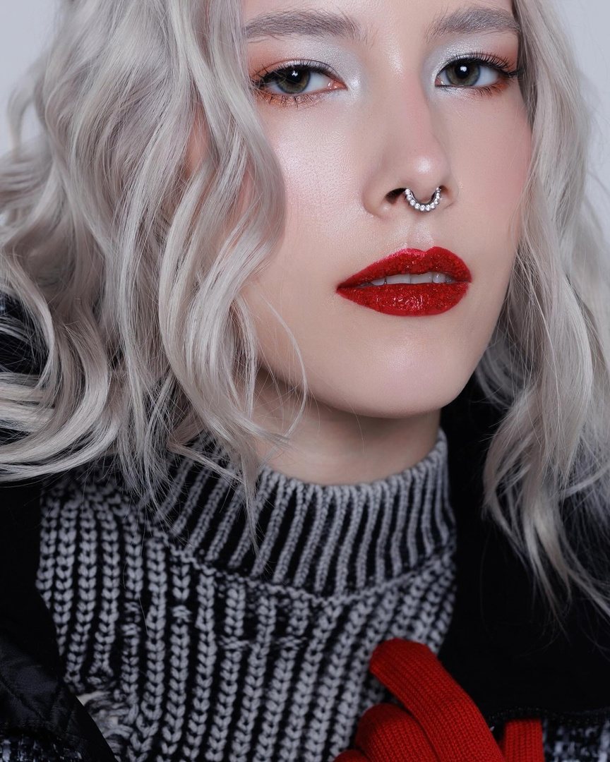 Winter editorial: glossy red lip, silver hair, frosted eye makeup
